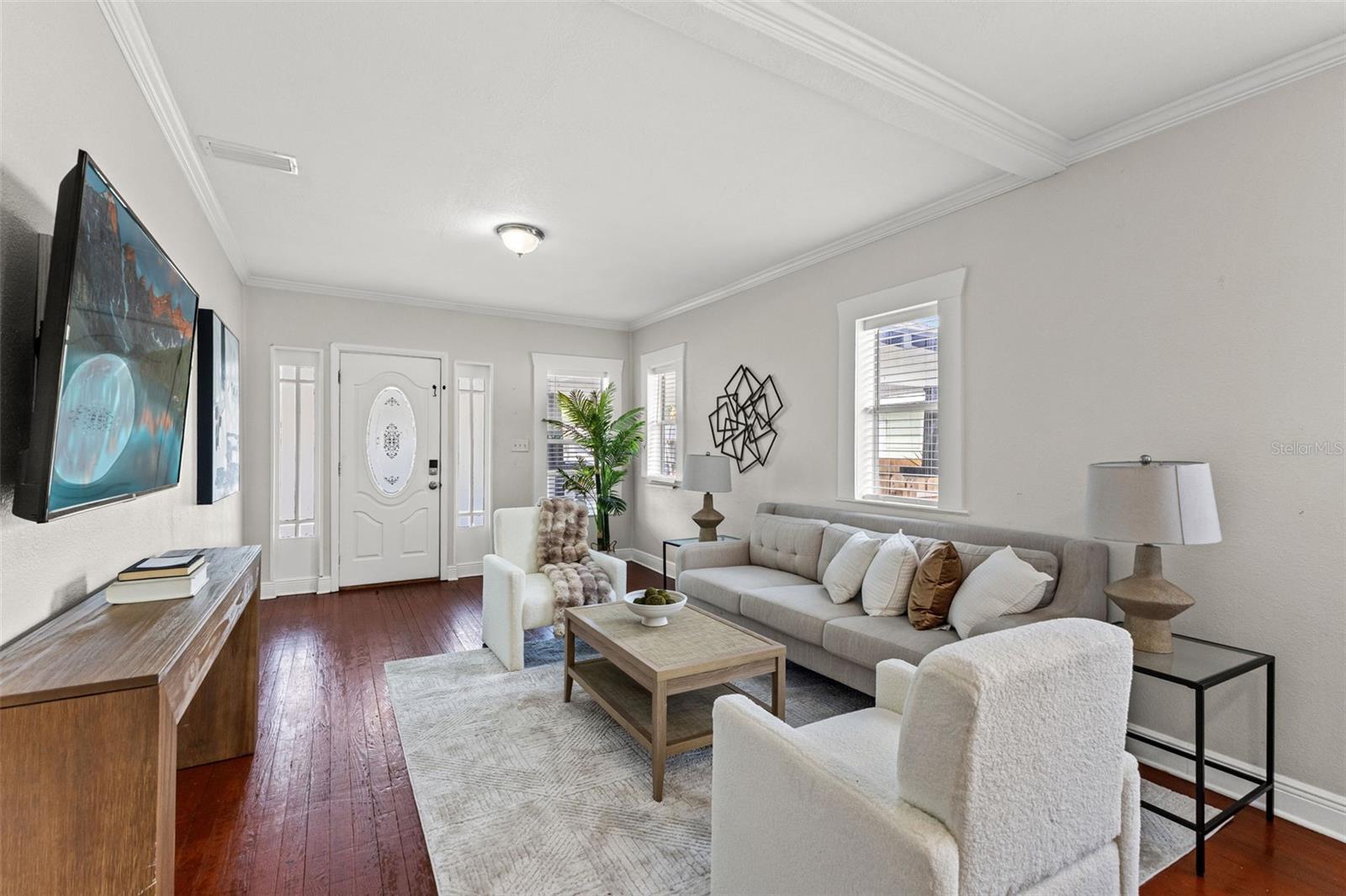 MEADOWBROOK - Residential