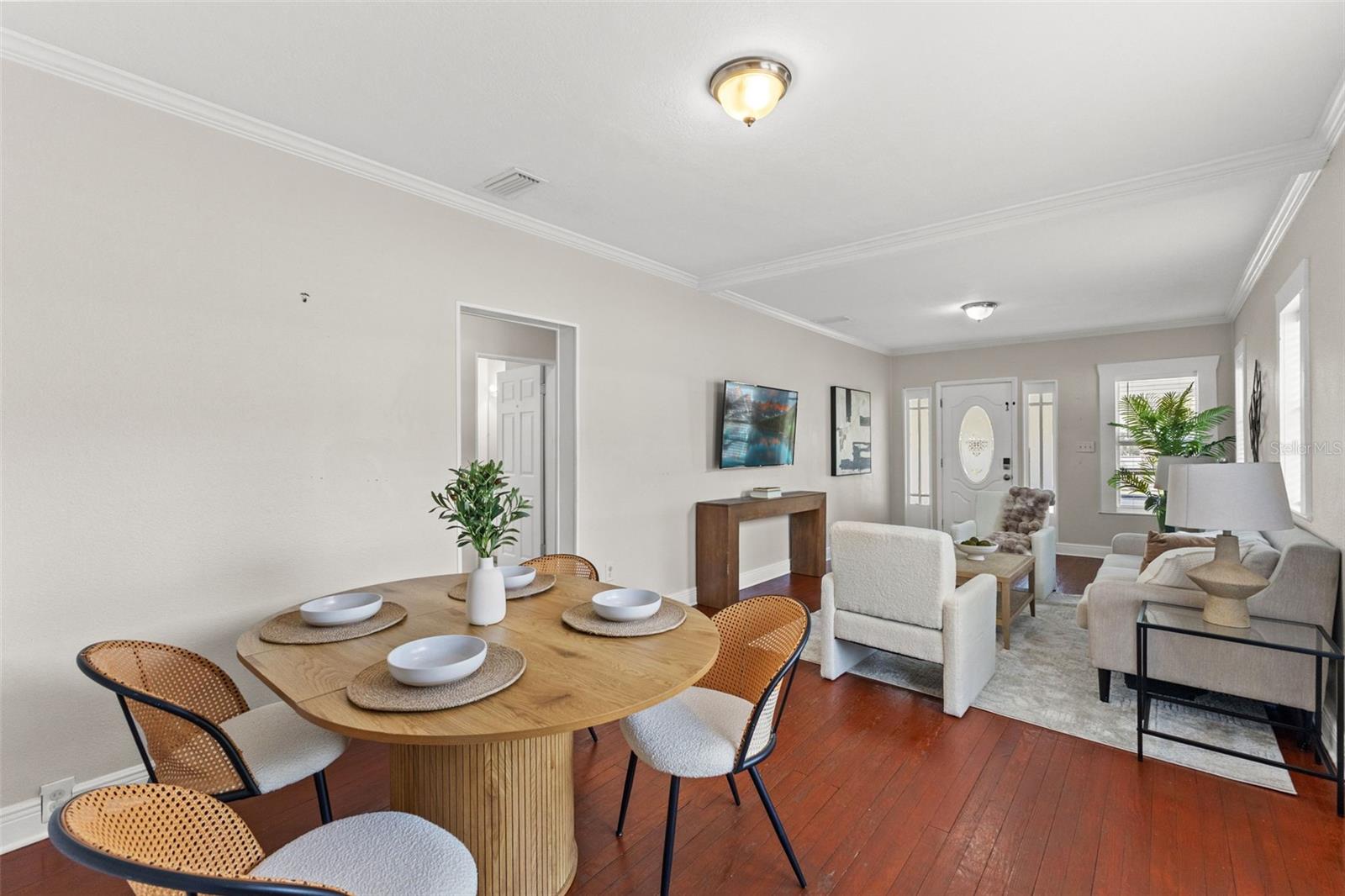 MEADOWBROOK - Residential