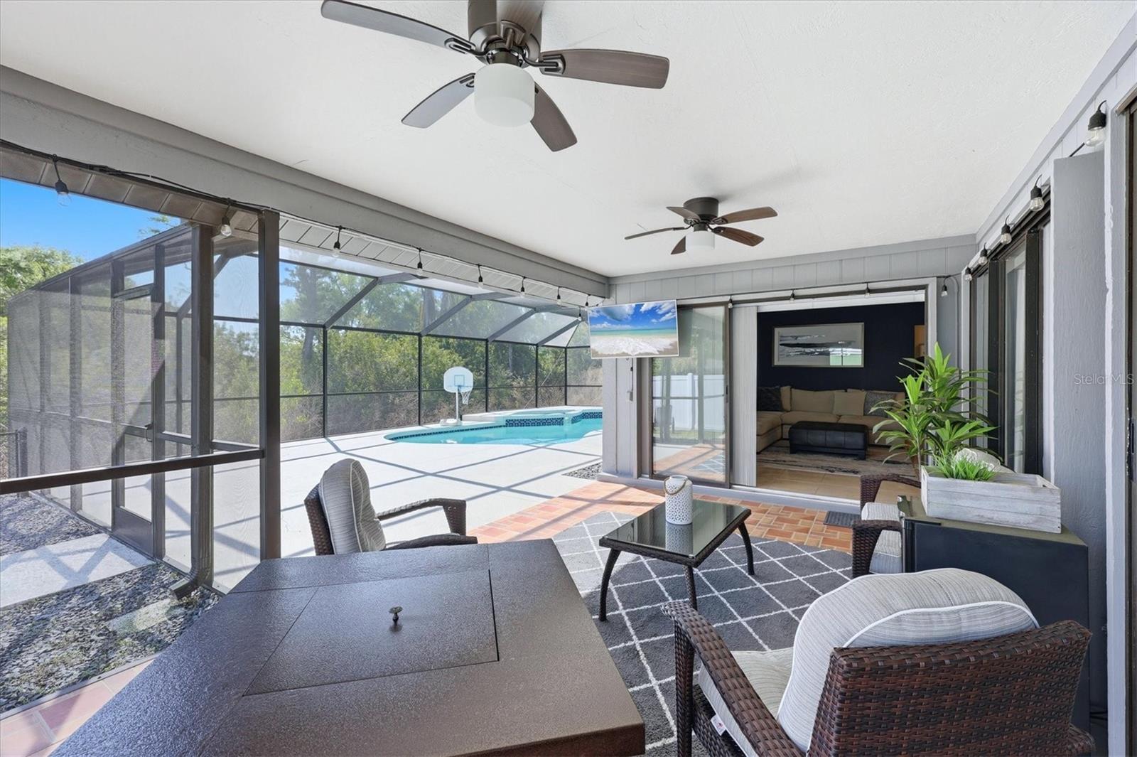 DISNEY - Residential