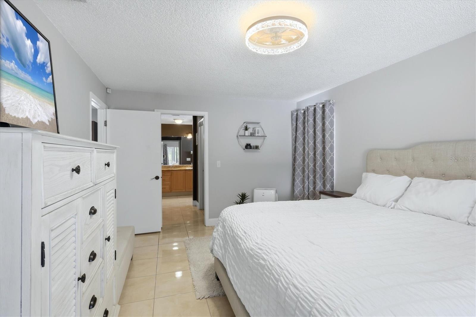 DISNEY - Residential