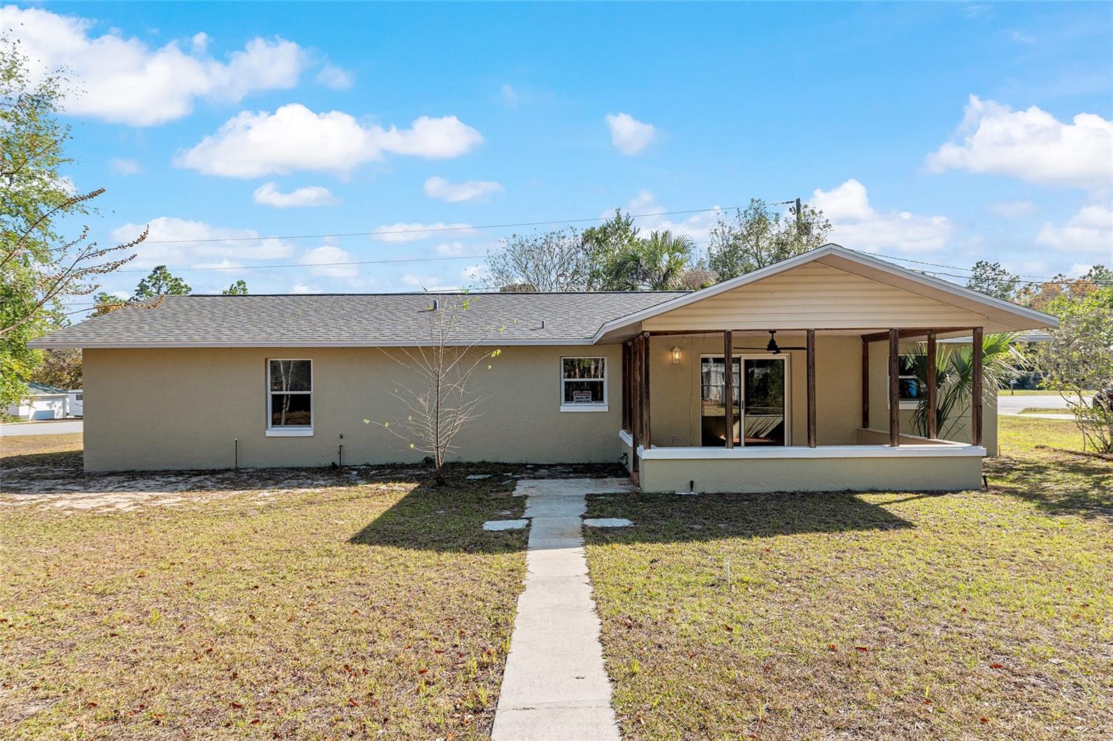 SILVER SPRINGS SHORES - Residential