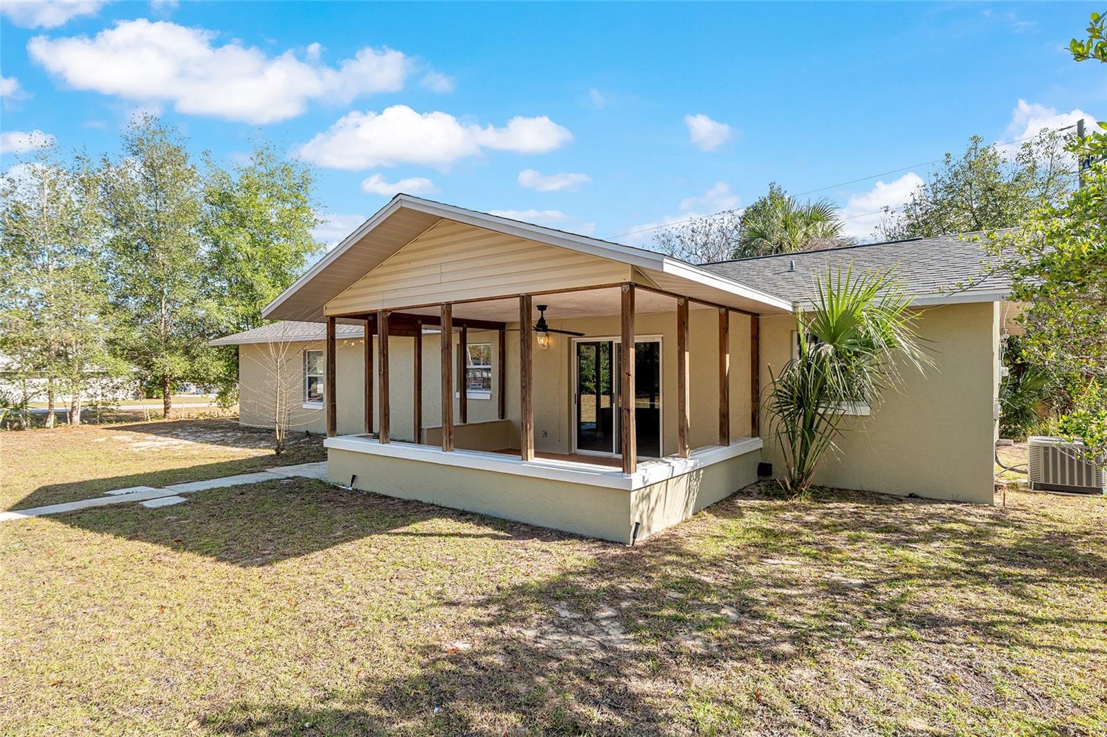 SILVER SPRINGS SHORES - Residential