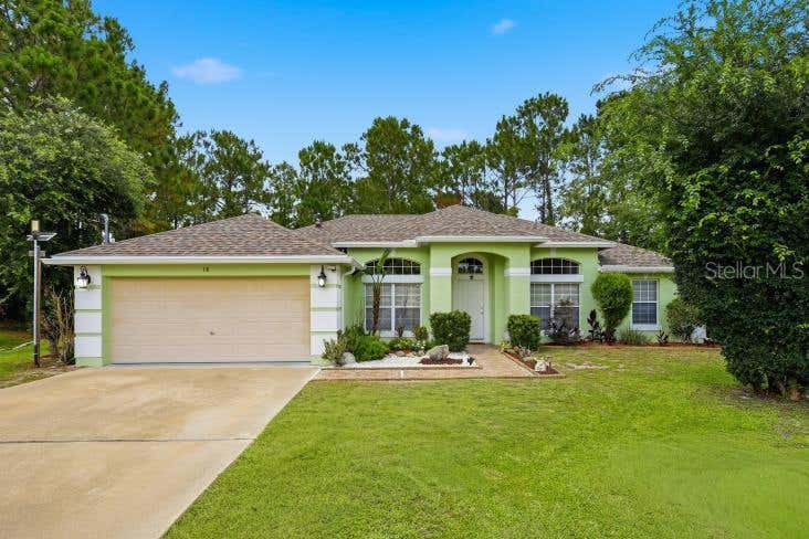 Photo of 18 Burton Place, Palm Coast, FL 32137 (MLS # FC319007)