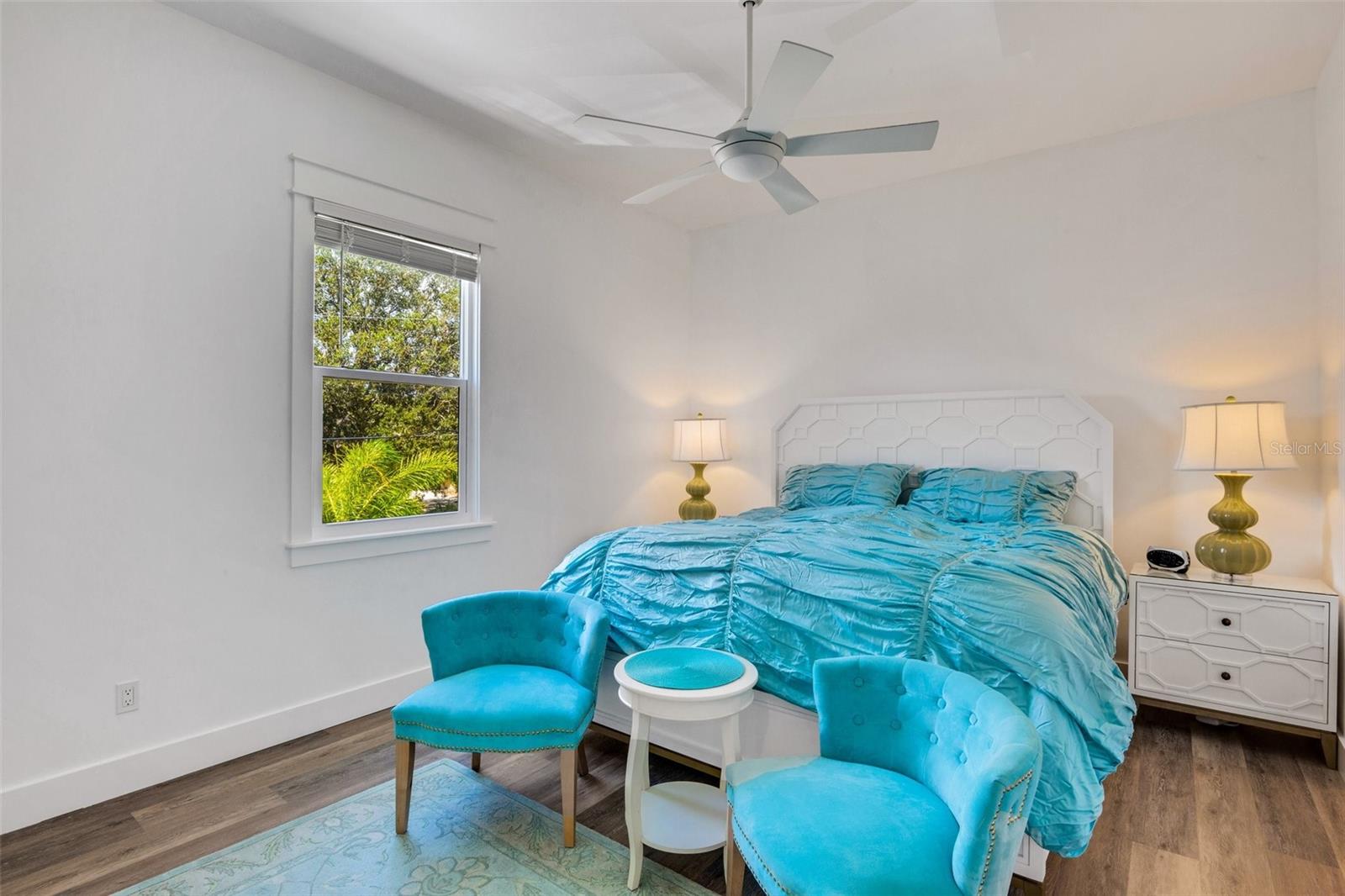 SOUTHPOINTE SHORES - Residential Lease