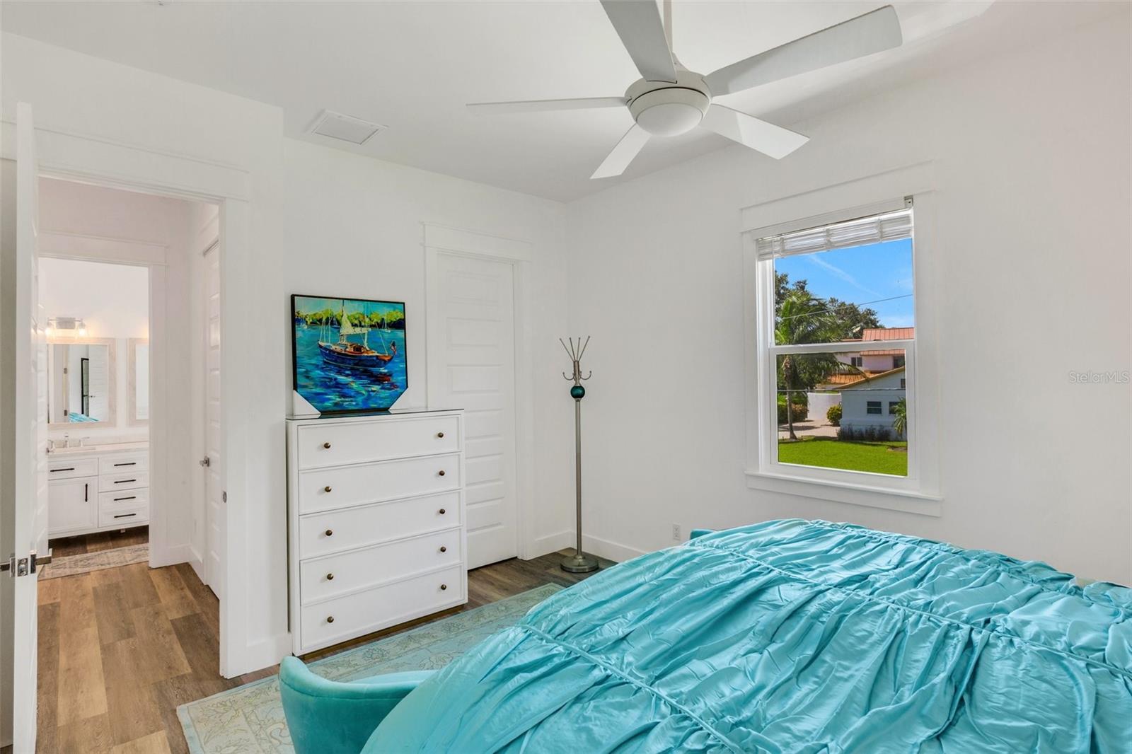 SOUTHPOINTE SHORES - Residential Lease
