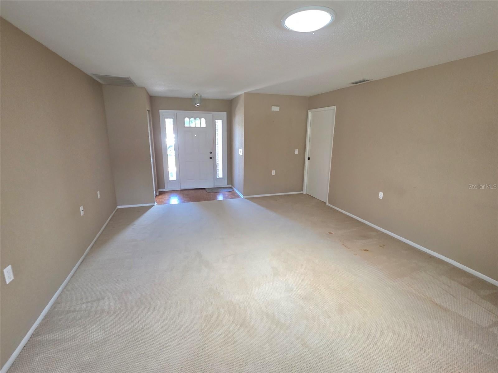7376 MEADOW BROOK LANE