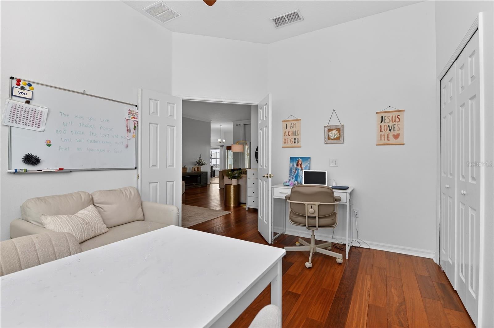 SPRINGVIEW UNIT 6 - Residential