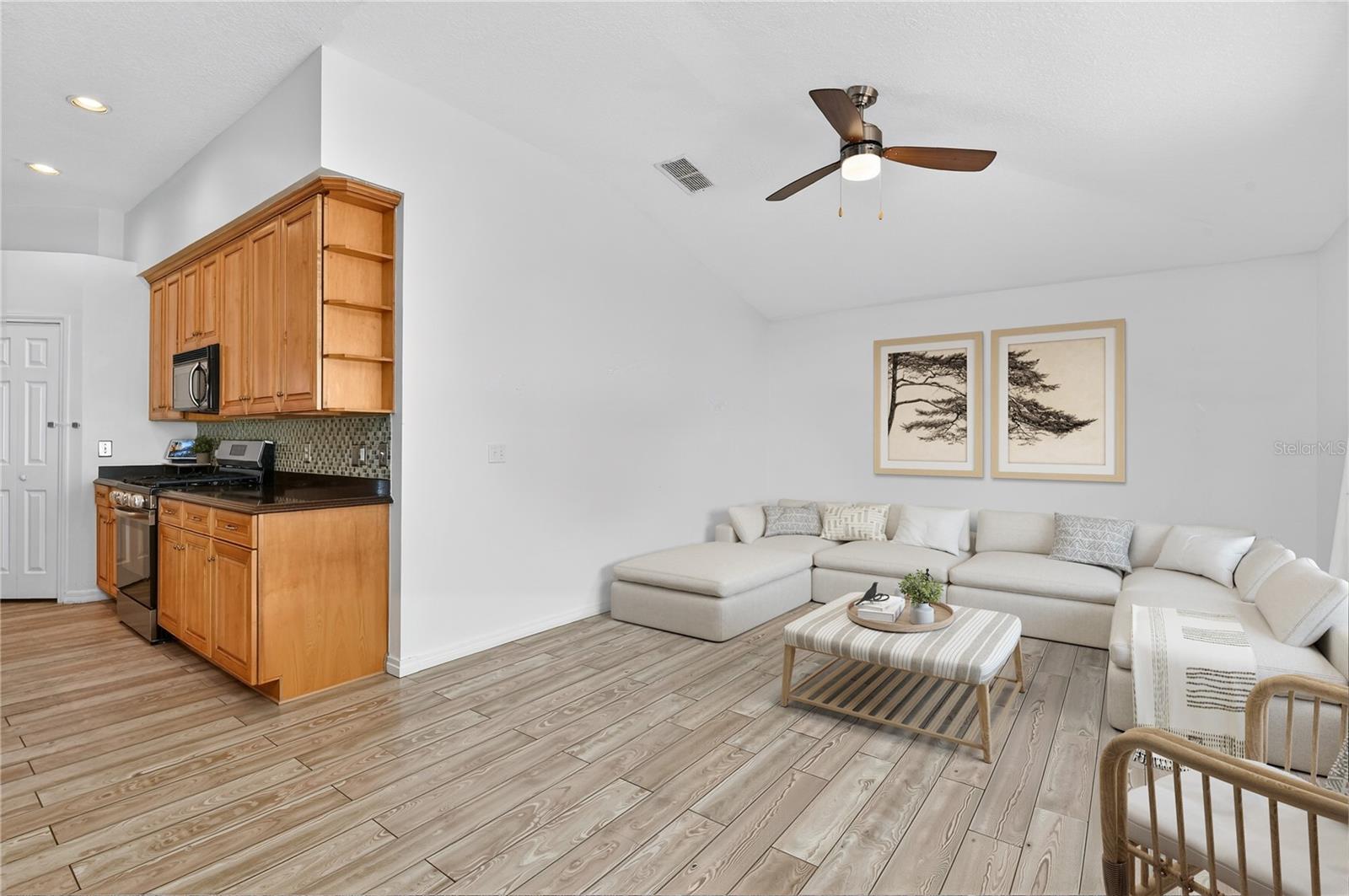 SPRINGVIEW UNIT 6 - Residential