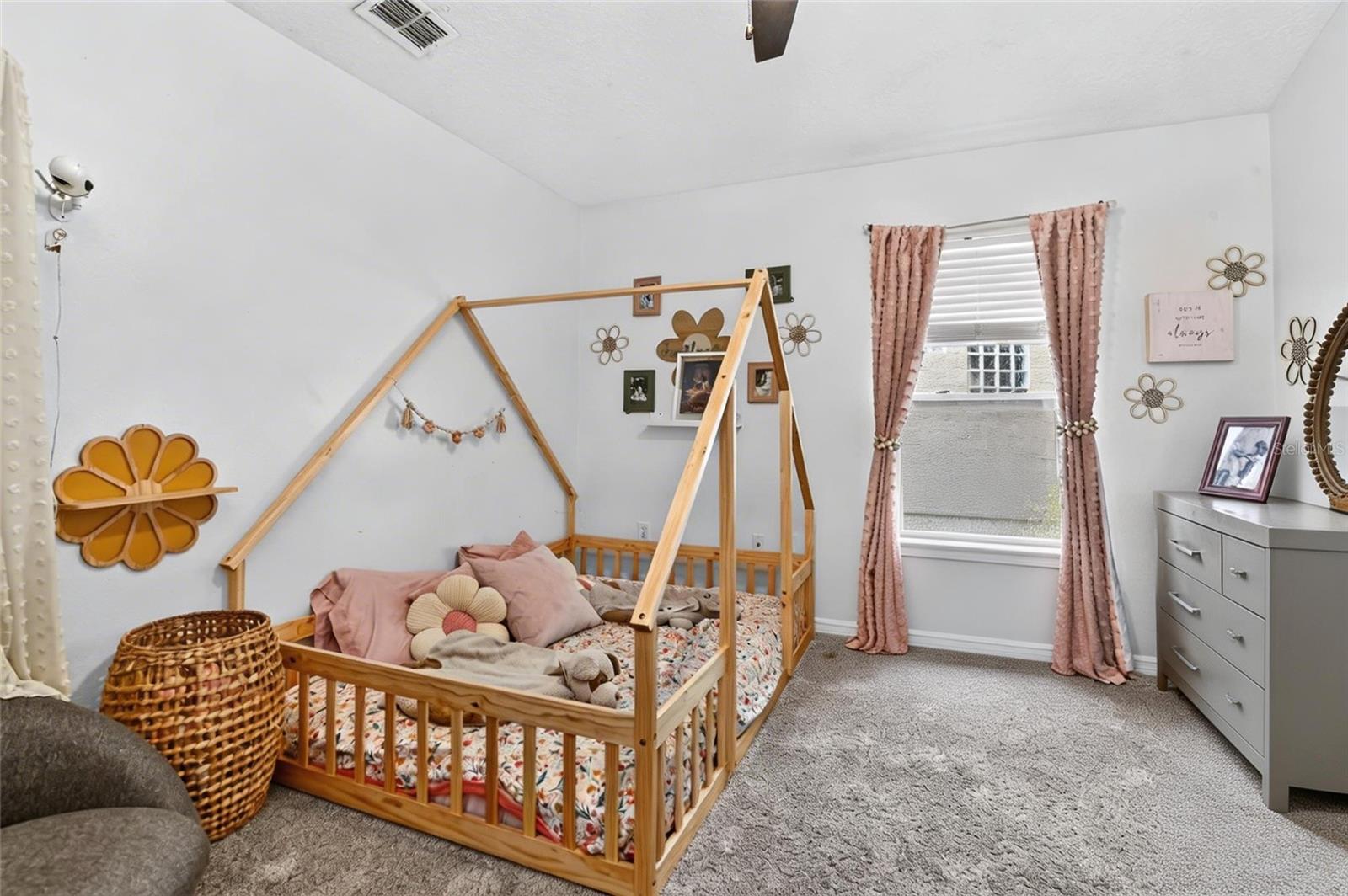 SPRINGVIEW UNIT 6 - Residential