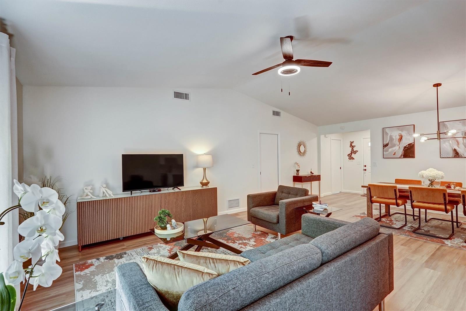 OAKHURST PH III - Residential