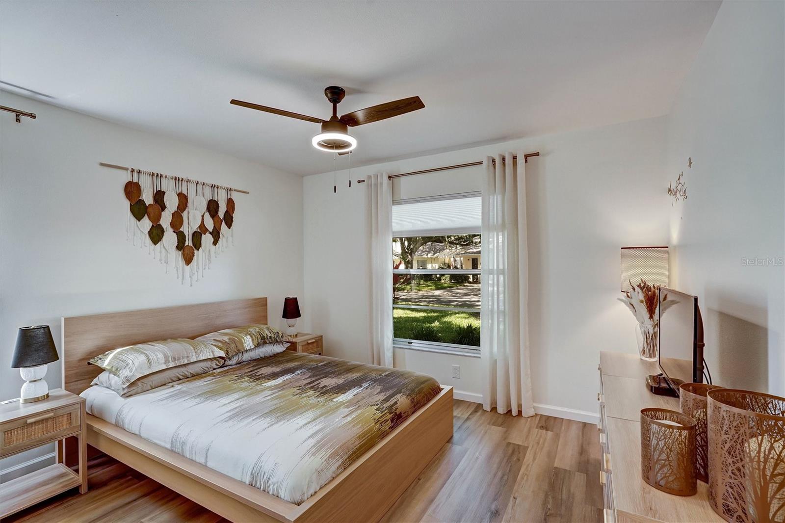OAKHURST PH III - Residential