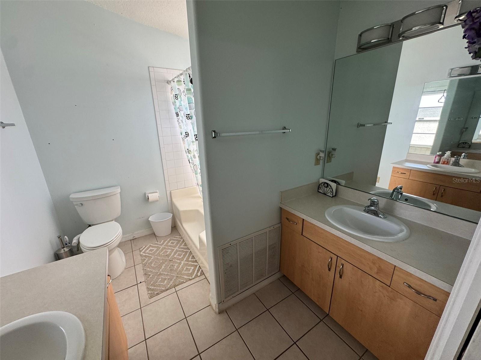 NORTHFIELD MANOR SEC A-4 - Residential