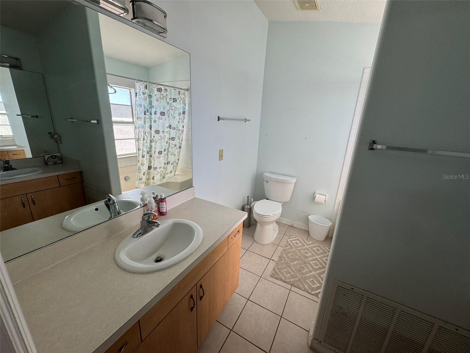 NORTHFIELD MANOR SEC A-4 - Residential