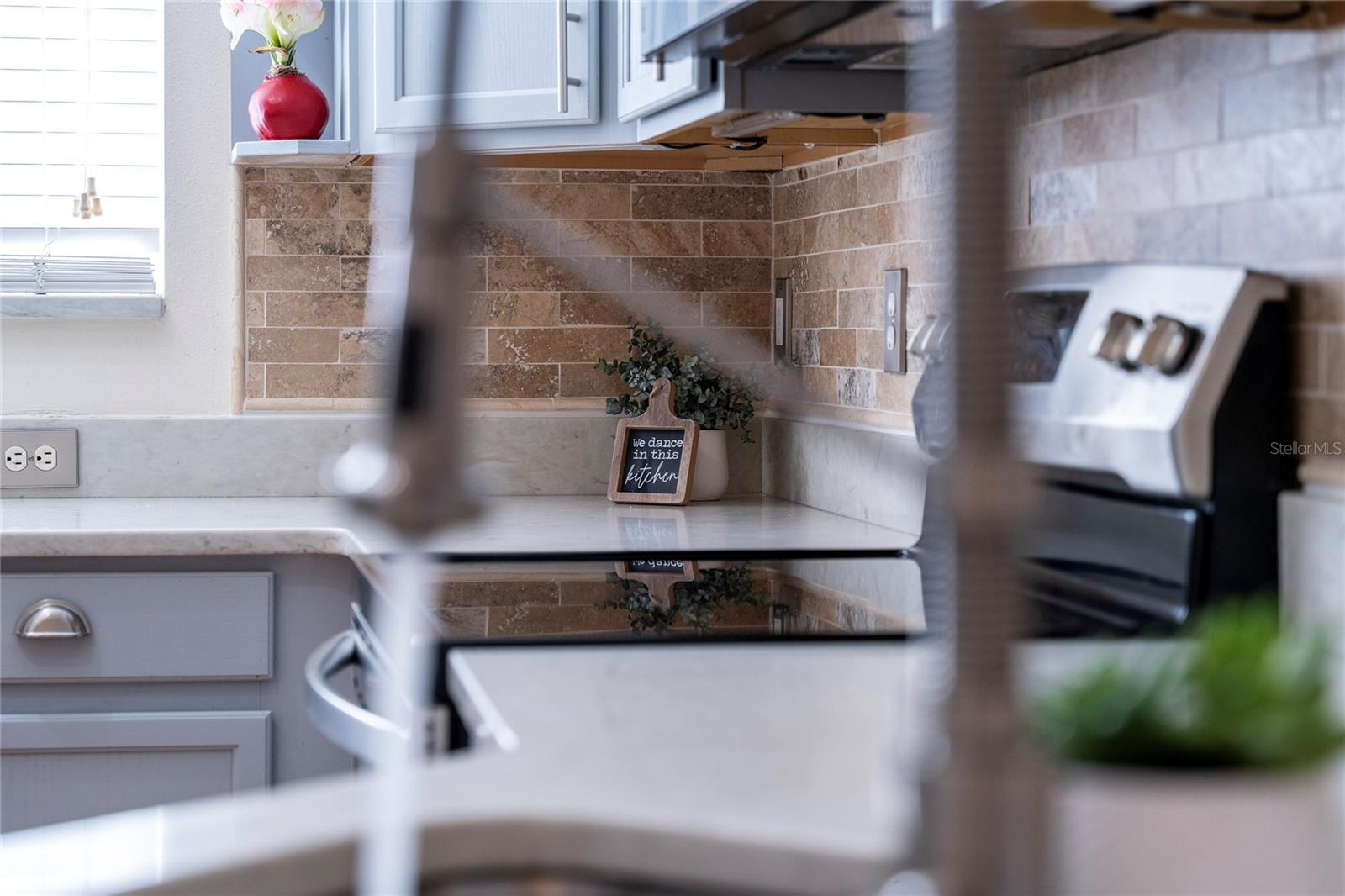 DEANS RESERVE - Residential