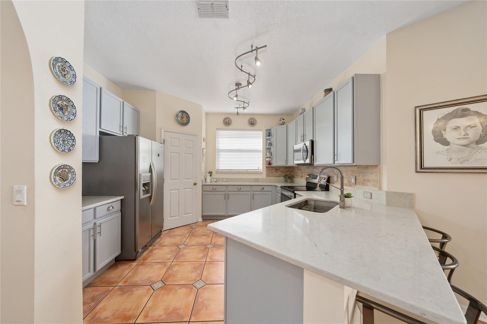 DEANS RESERVE - Residential