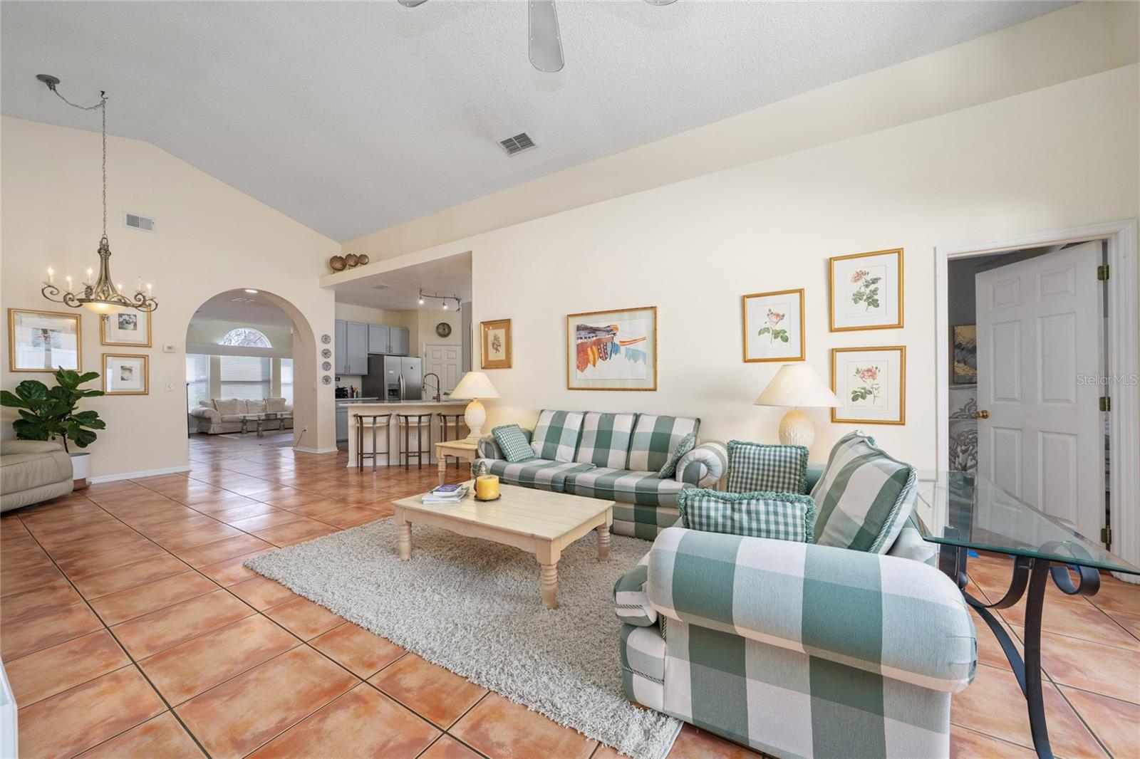 DEANS RESERVE - Residential