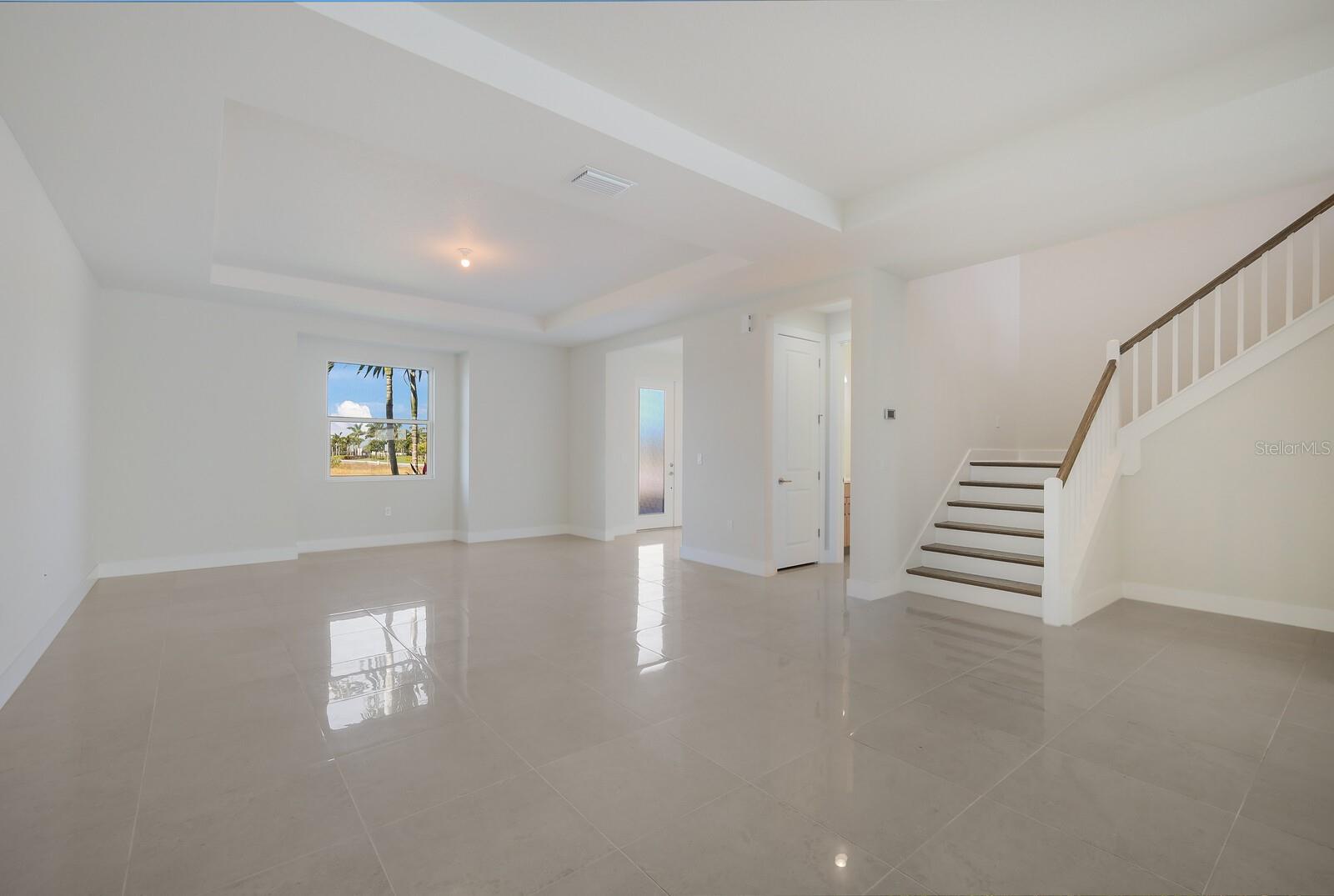 AQUA LAGOON TOWNHOMES - Residential