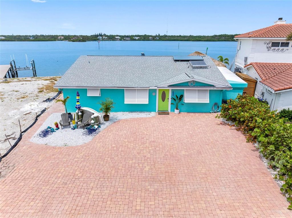 Photo of 326 176th Avenue Circle, Redington Shores, FL 33708 (MLS # TB8381365)