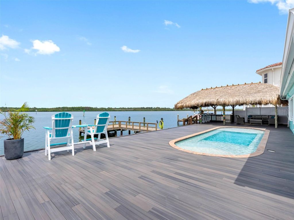 Photo of 326 176th Avenue Circle, Redington Shores, FL 33708 (MLS # TB8381365)