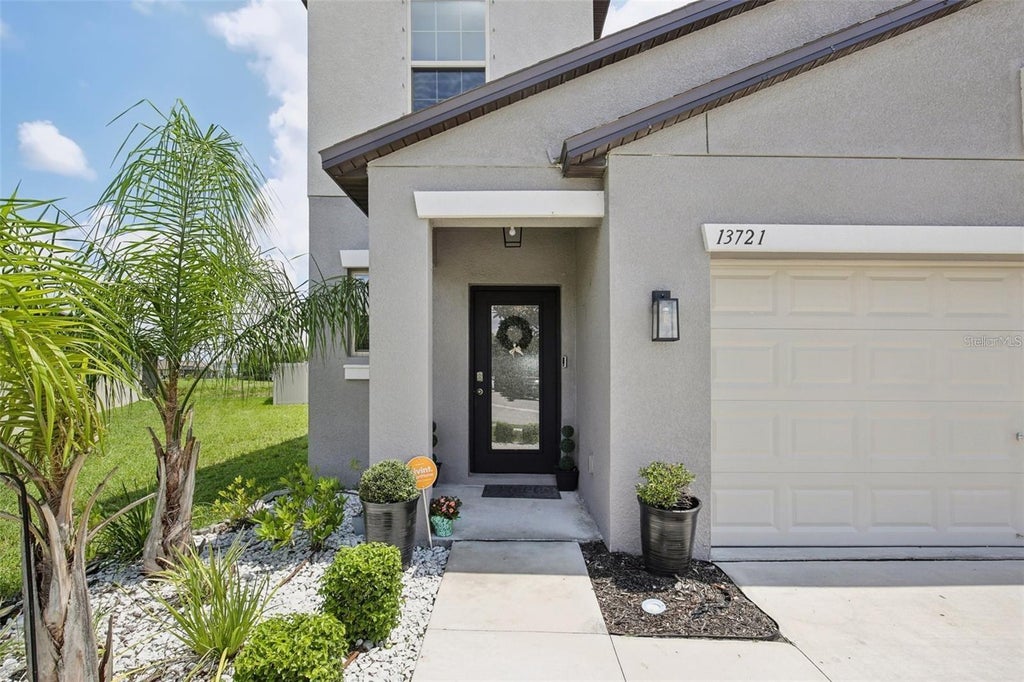 Photo of 13721 Sea Bridge Drive, Hudson, FL 34669 (MLS # TB8560093)