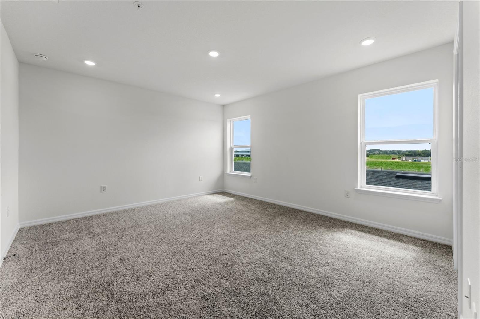 EDEN CREST TOWNHOMES - Residential