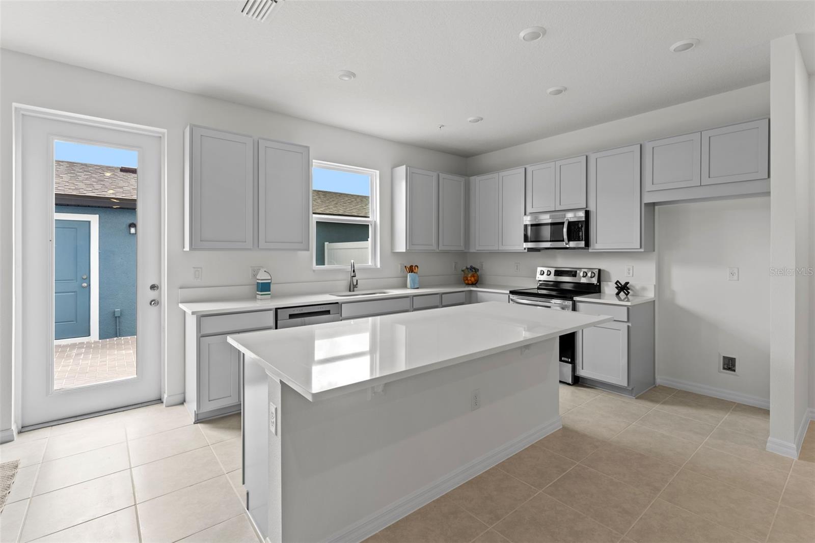 EDEN CREST TOWNHOMES - Residential