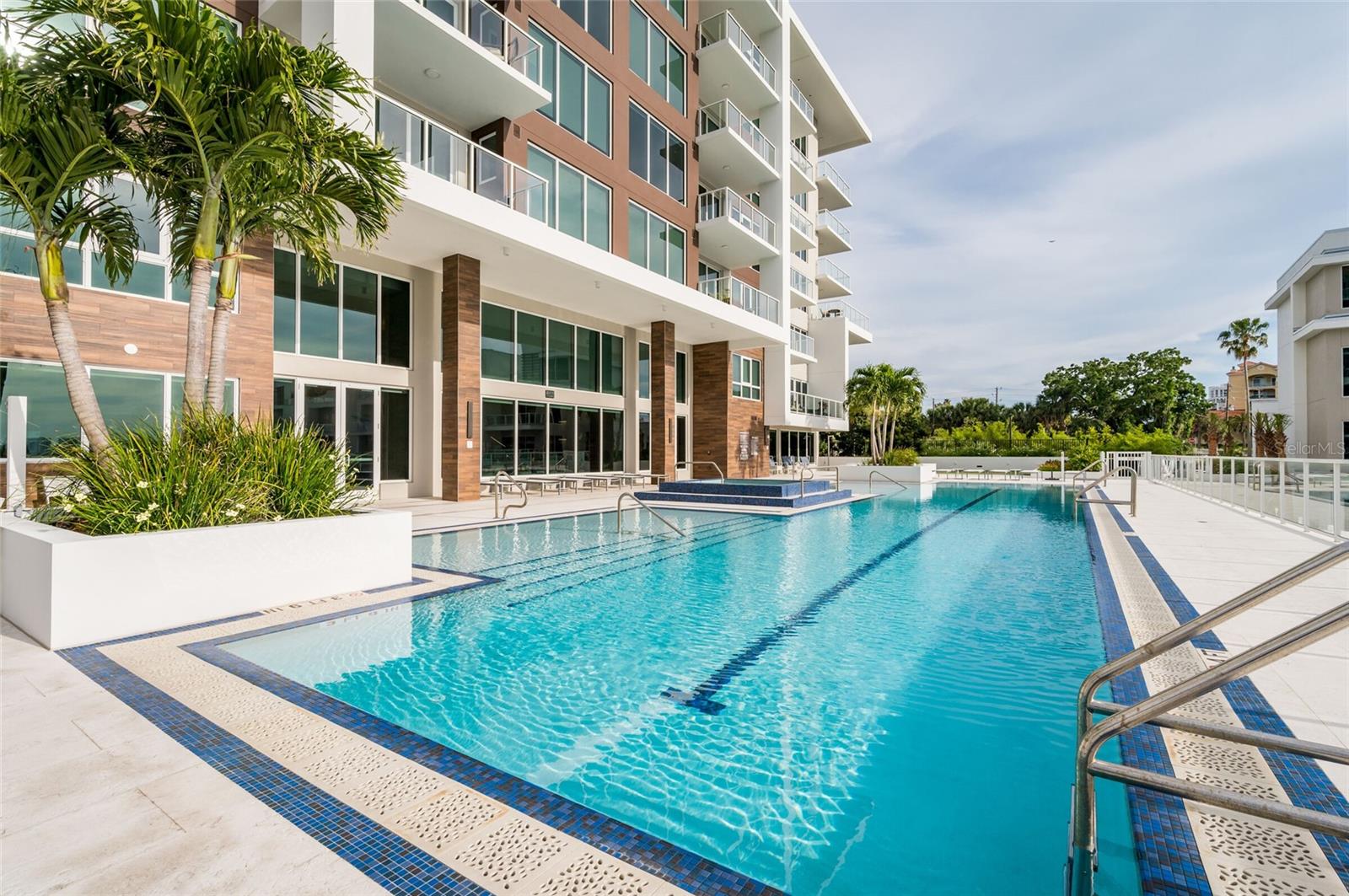 MARINA BAY 880 CONDO - Residential Lease