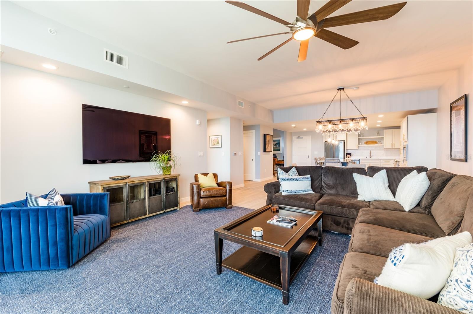 MARINA BAY 880 CONDO - Residential Lease