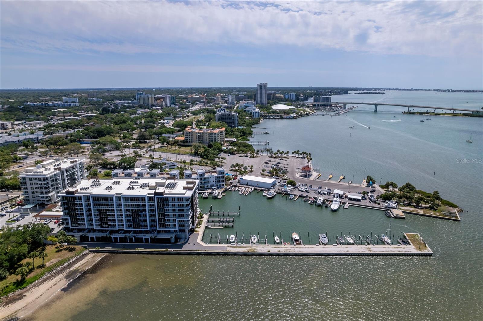 MARINA BAY 880 CONDO - Residential Lease