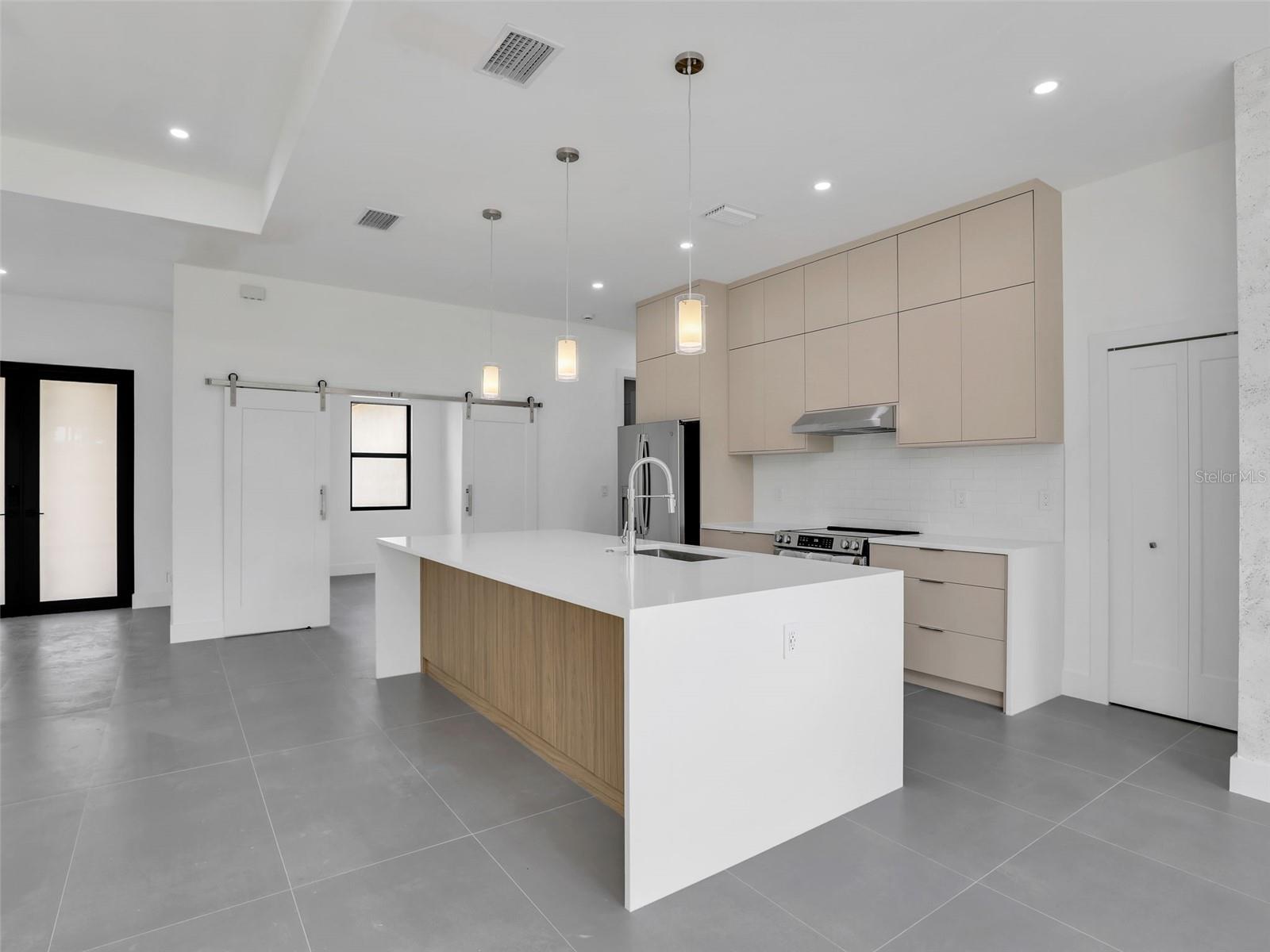 PORT CHARLOTTE SUB SEC 65 - Residential Lease