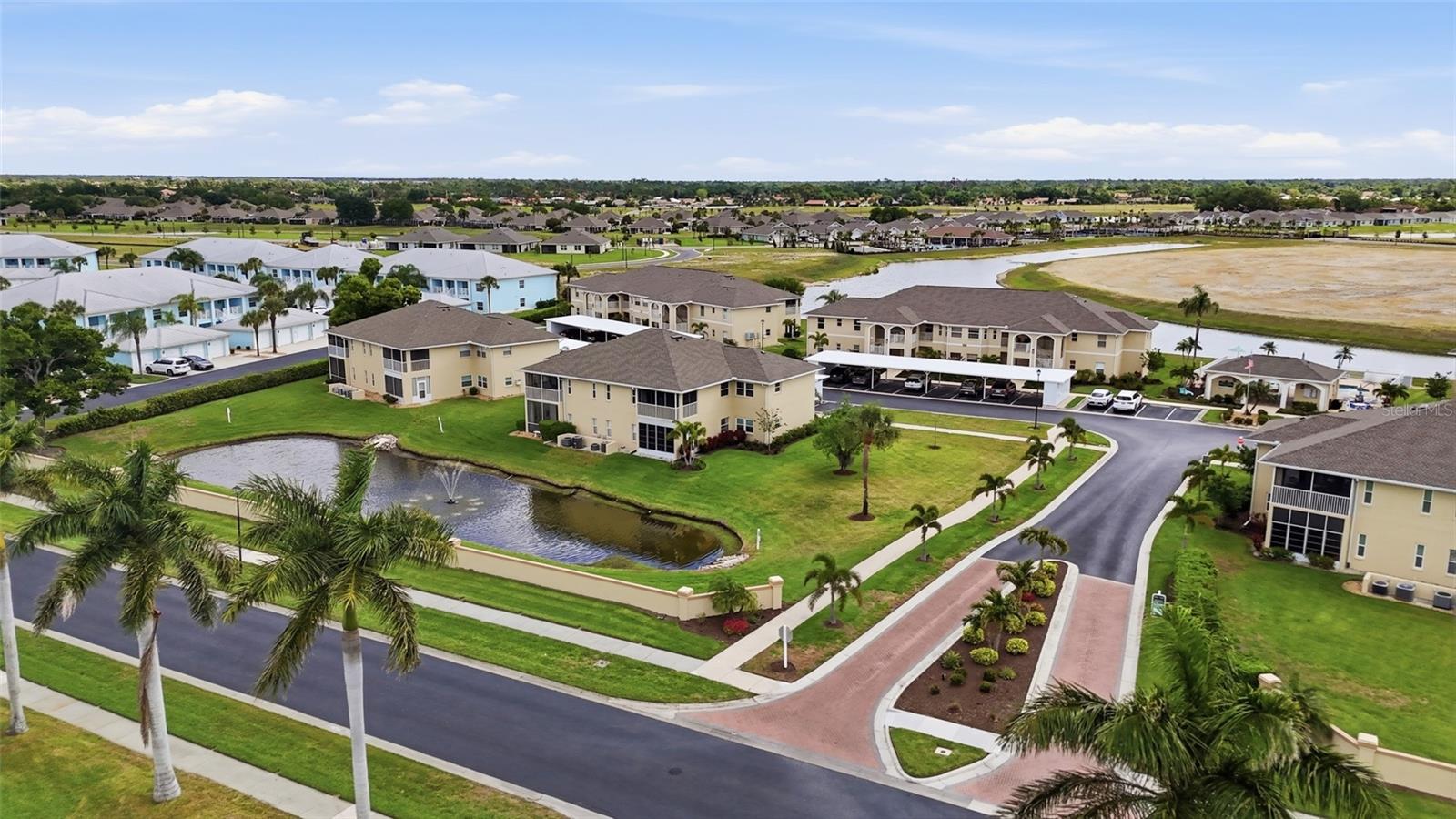 LINKSIDE - Residential