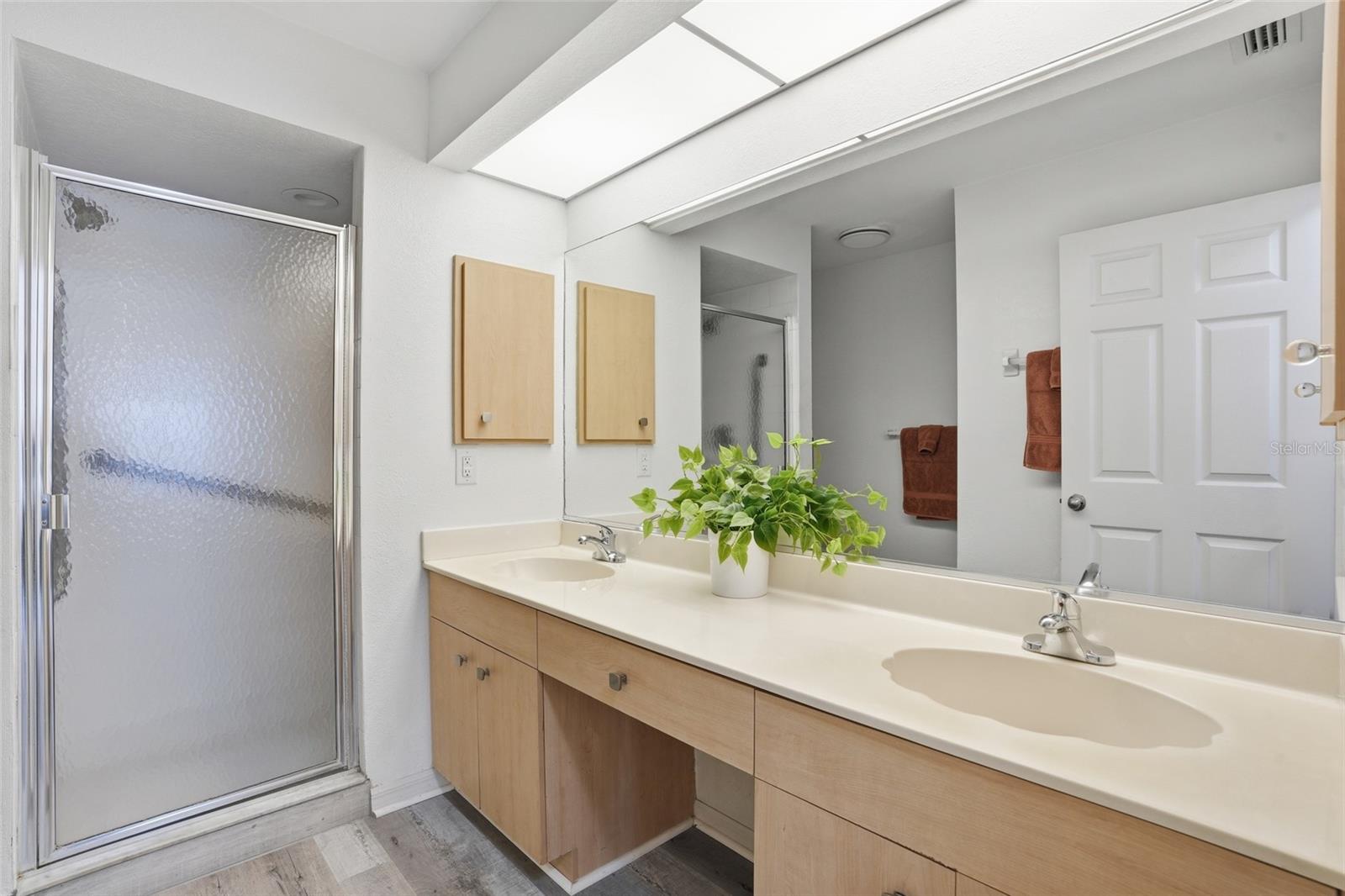 LINKSIDE - Residential