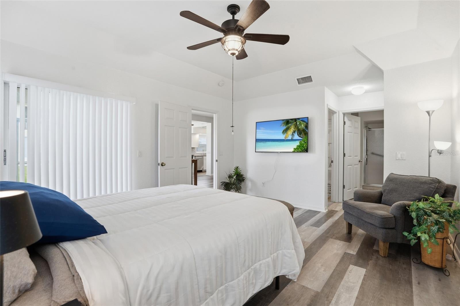 LINKSIDE - Residential