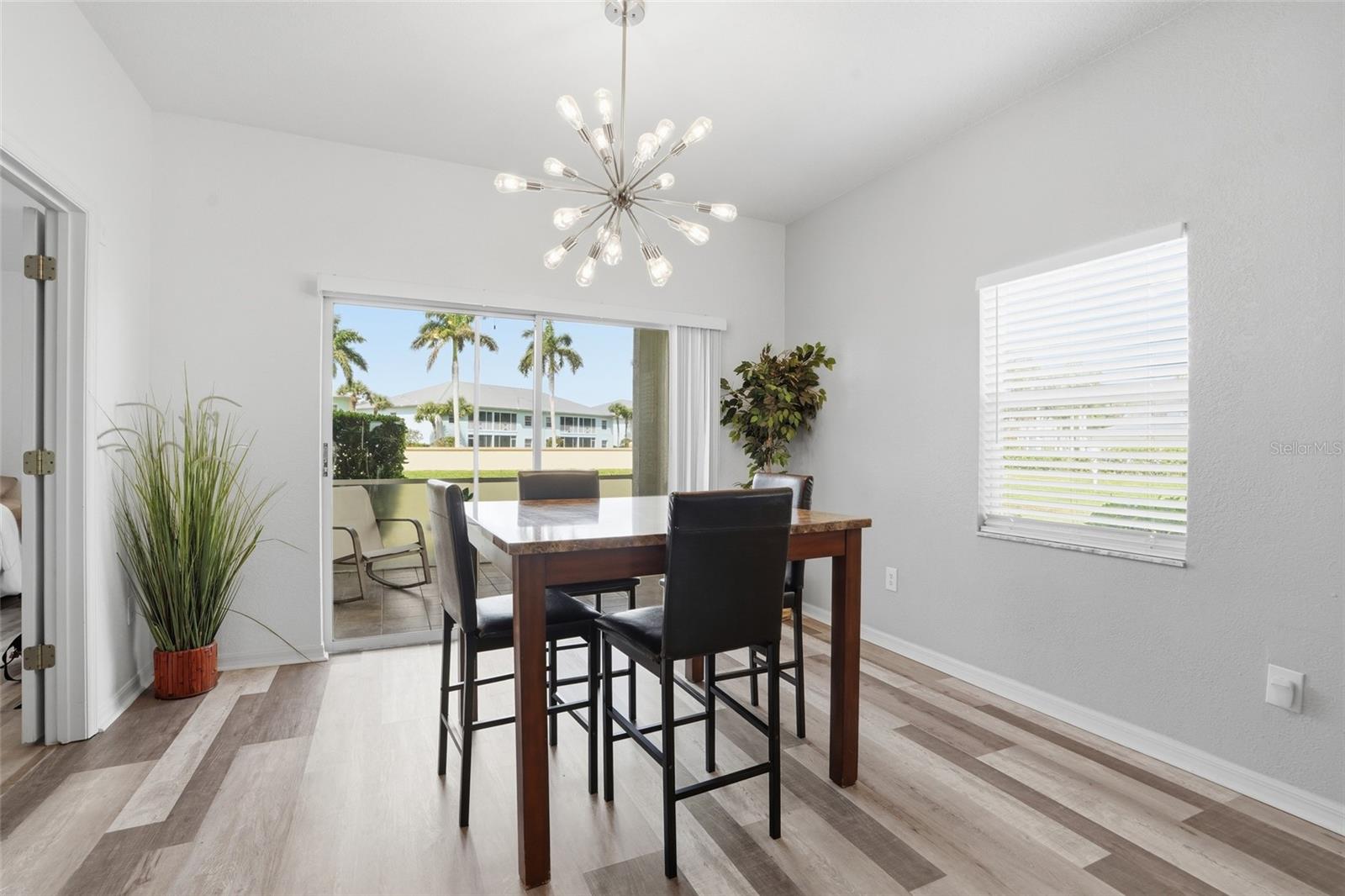 LINKSIDE - Residential