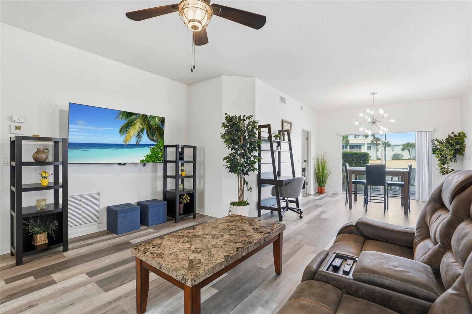 LINKSIDE - Residential