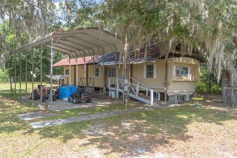 A home in DELAND