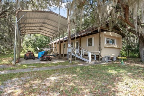 A home in DELAND