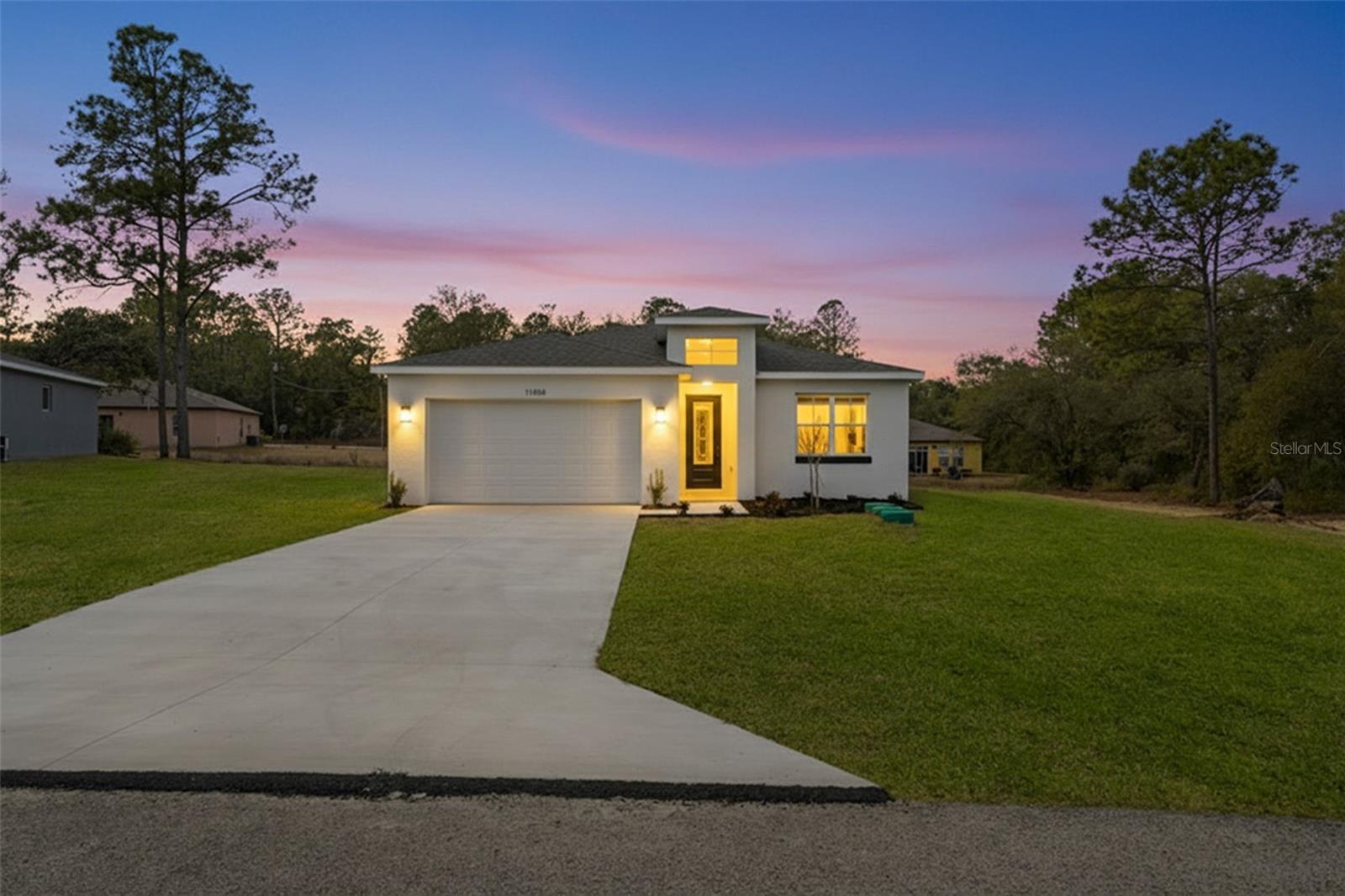 11838 N PROVIDENCE WAY