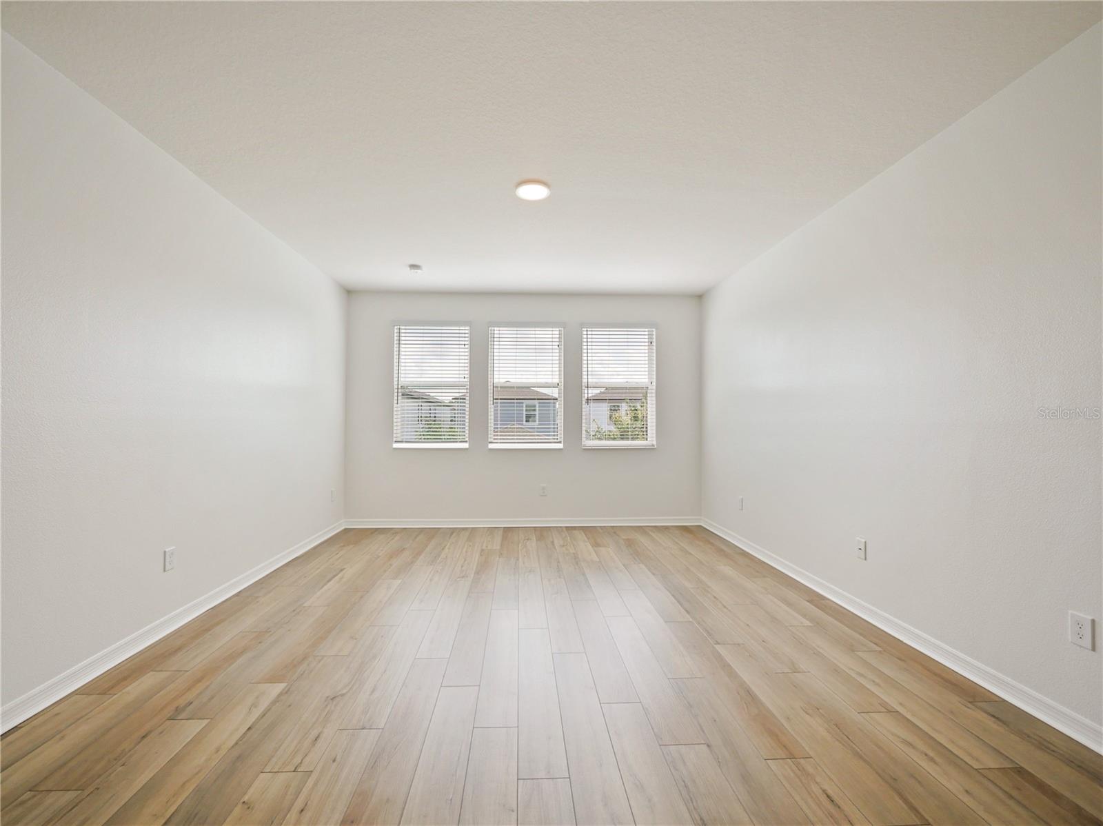ENCORE/OVATION PH 3 - Residential
