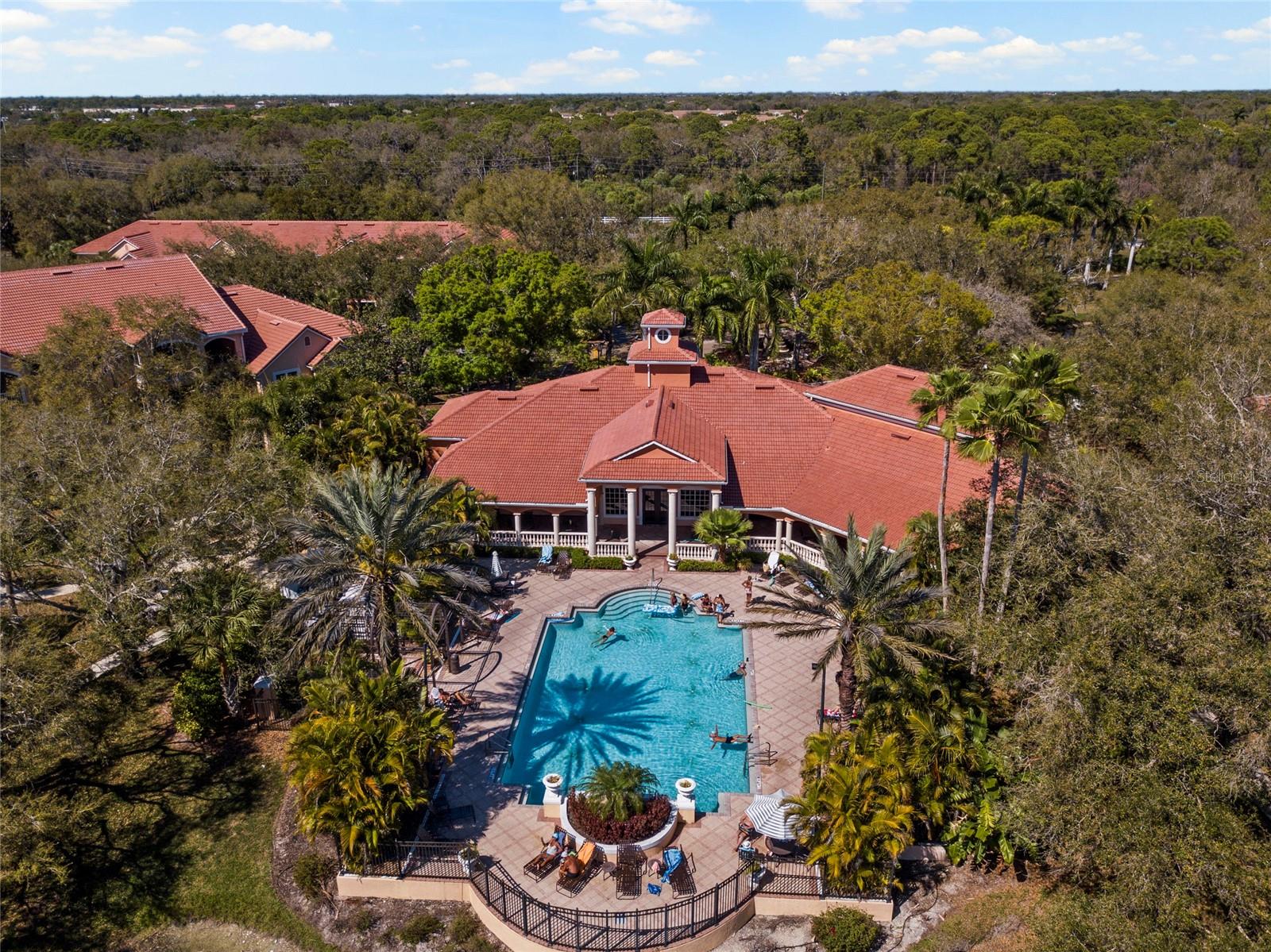 BELLA VILLINO VI - Residential