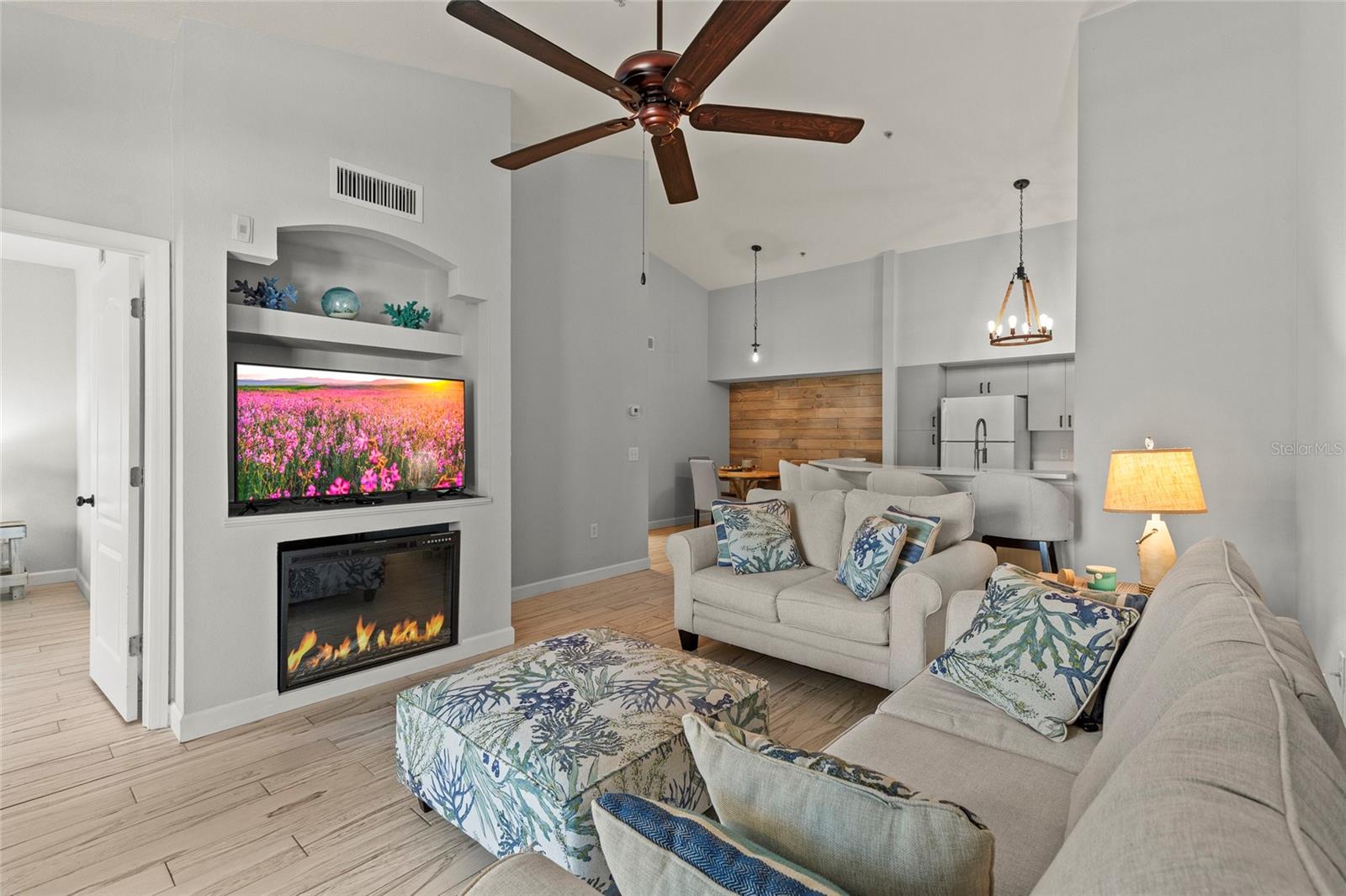 BELLA VILLINO VI - Residential