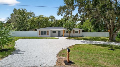 Photo of 1810 Alcorn Road, Valrico, FL 33596 (MLS # TB8425145)
