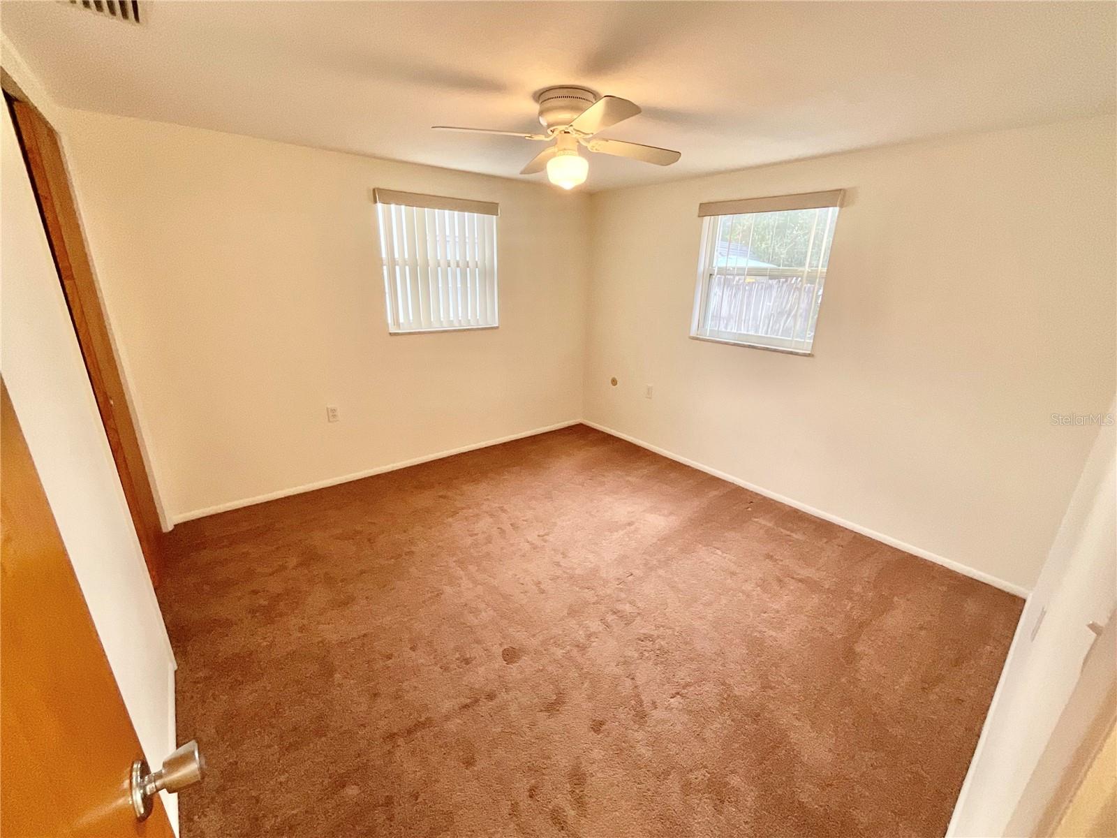 FOREST HILLS - Residential Lease