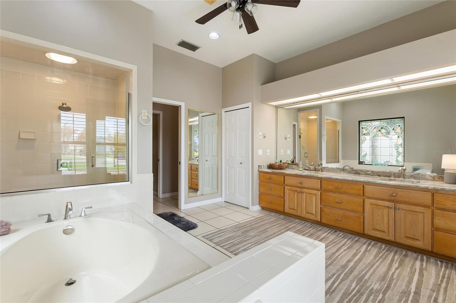 HAMILTON POINTE - Residential