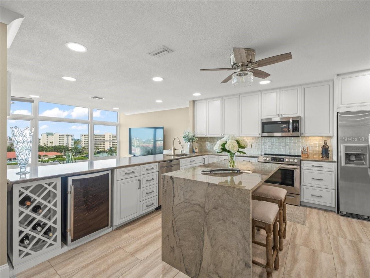 BAY ISLAND GROUP 14 - Residential