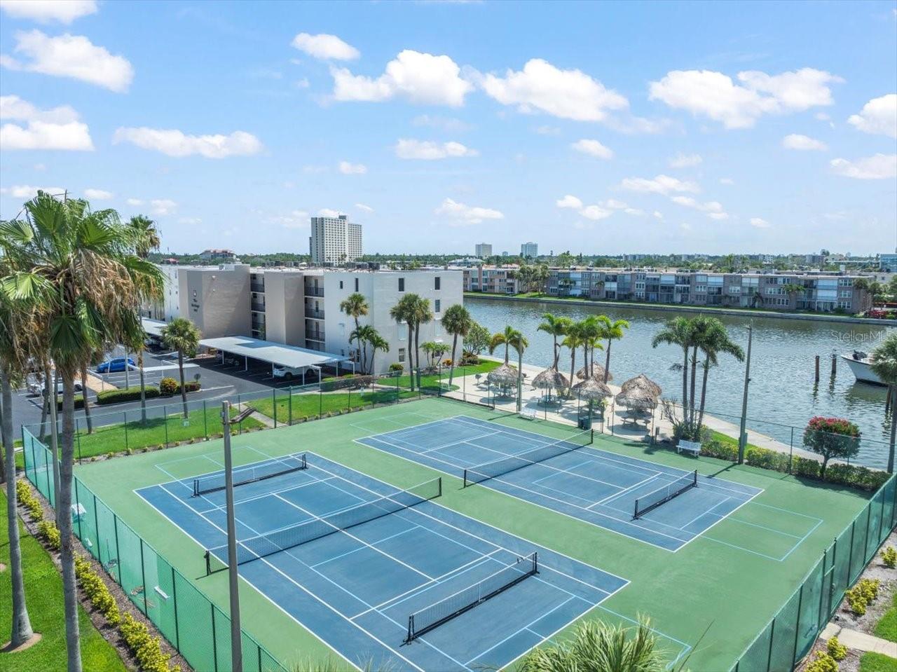 BAY ISLAND GROUP 14 - Residential