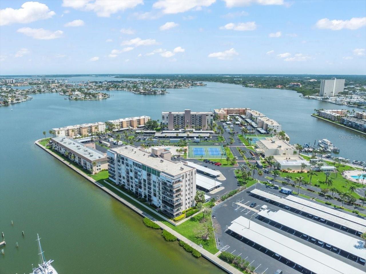 BAY ISLAND GROUP 14 - Residential