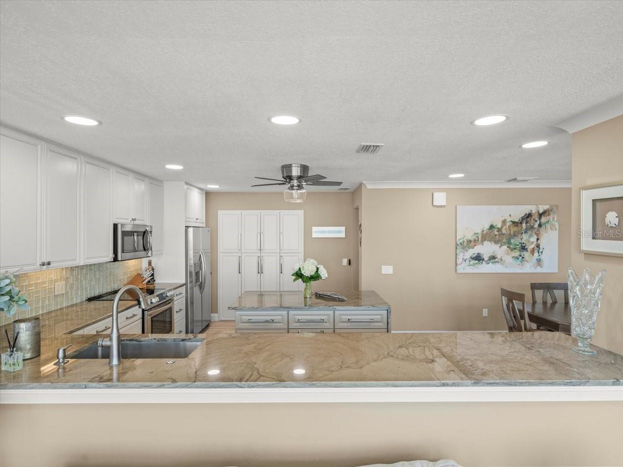 BAY ISLAND GROUP 14 - Residential