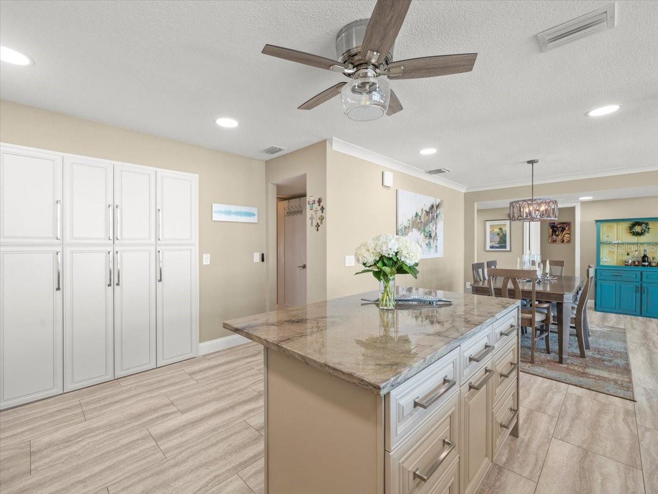 BAY ISLAND GROUP 14 - Residential