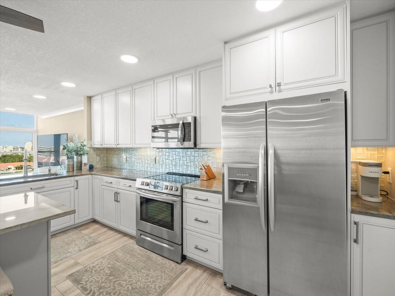 BAY ISLAND GROUP 14 - Residential